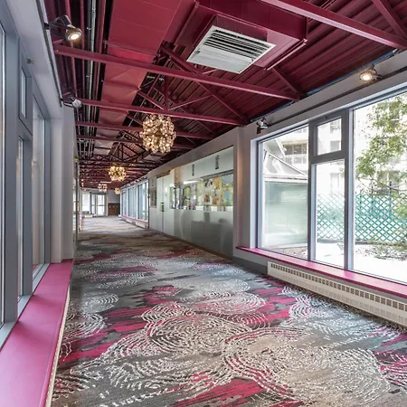 Le Nouvel Hotel-2