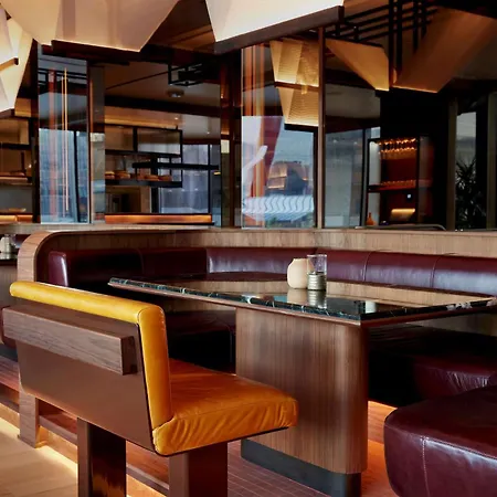 Doubletree By Hilton Montreal-3